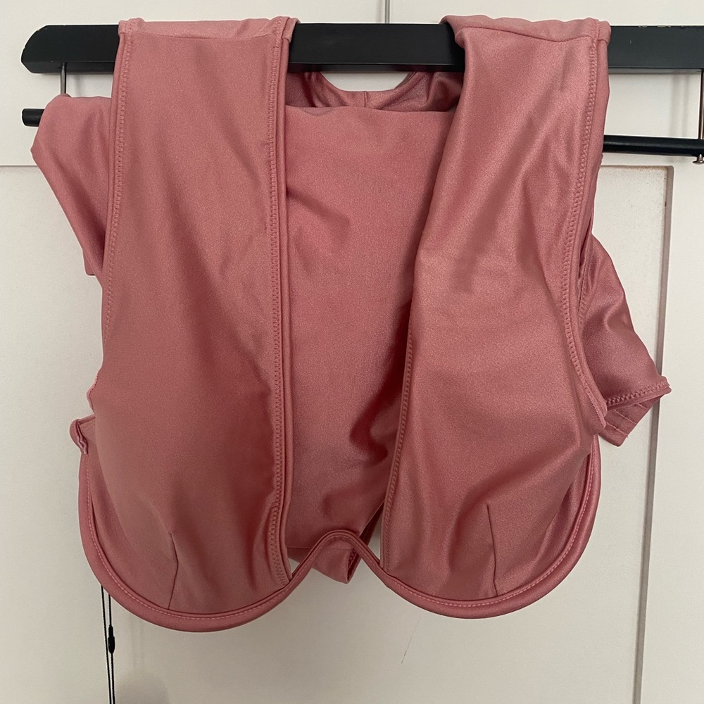 Andrea Iyamah Bikini. Small bottoms medium top